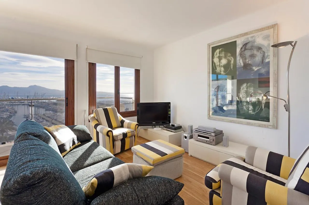 Penthouse Frontline Apartment Next To Beach Pollenca